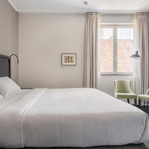 Medium Kamer met een King Size Bed
